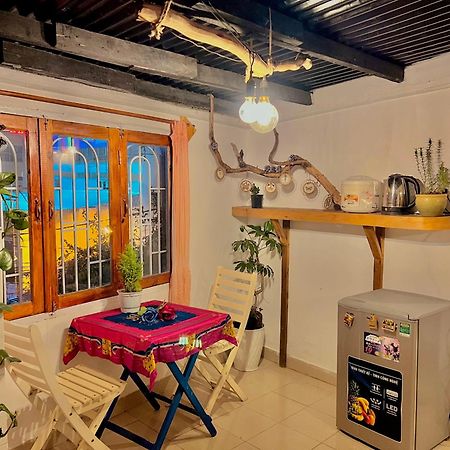 Hung Apartment Dalat Exteriör bild